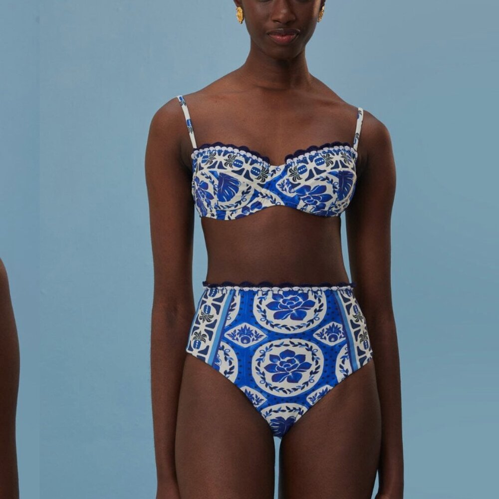 Farm Rio Blue Tile Dream Hot Pants